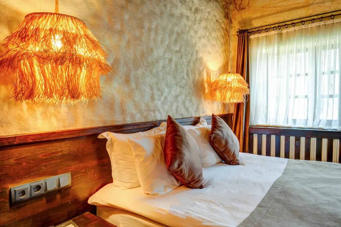 Kapadokya Balayı Paketi 7- Hamamlı Saunalı Şömineli Oda