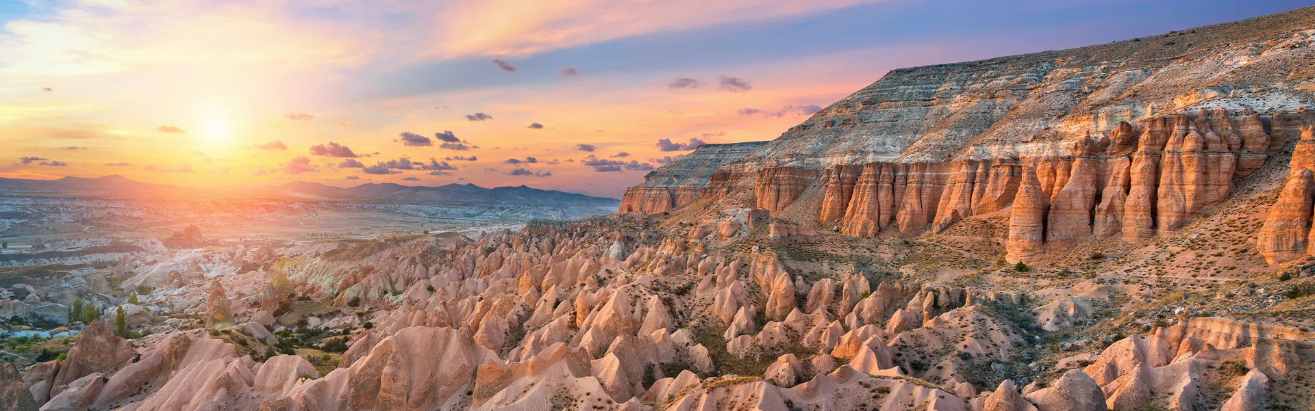 3-Night / 4-Day-  Red & Blue Tours + Latona Cave Hotel