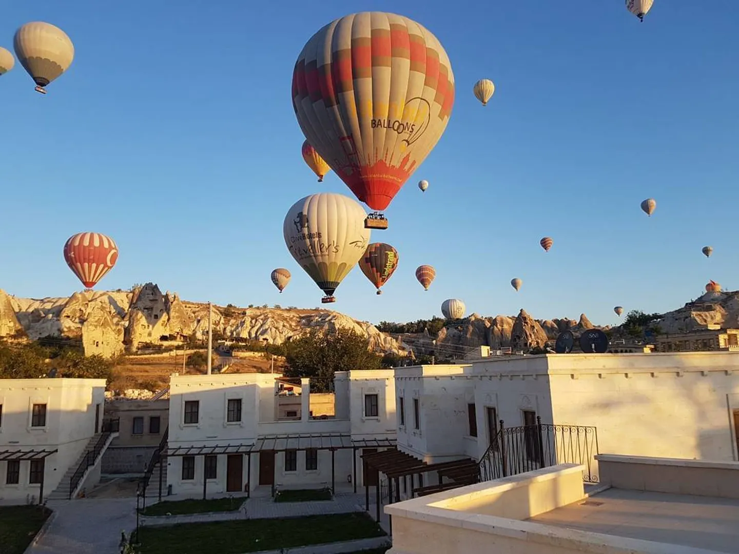 Empire Cave Hotel