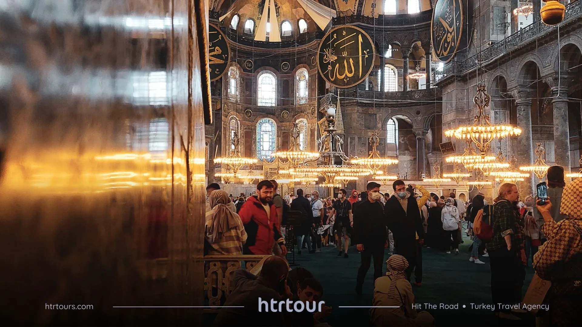 Santa Sofía monumentos de Estambul, historia, arquitectura, mosaicos bizantinos, mezquita, patrimonio, Turquía, cultura, turismo. Santa Sofía monumentos de Estambul, historia, arquitectura, mosaicos bizantinos, mezquita, patrimonio, Turquía, cultura, turismo.