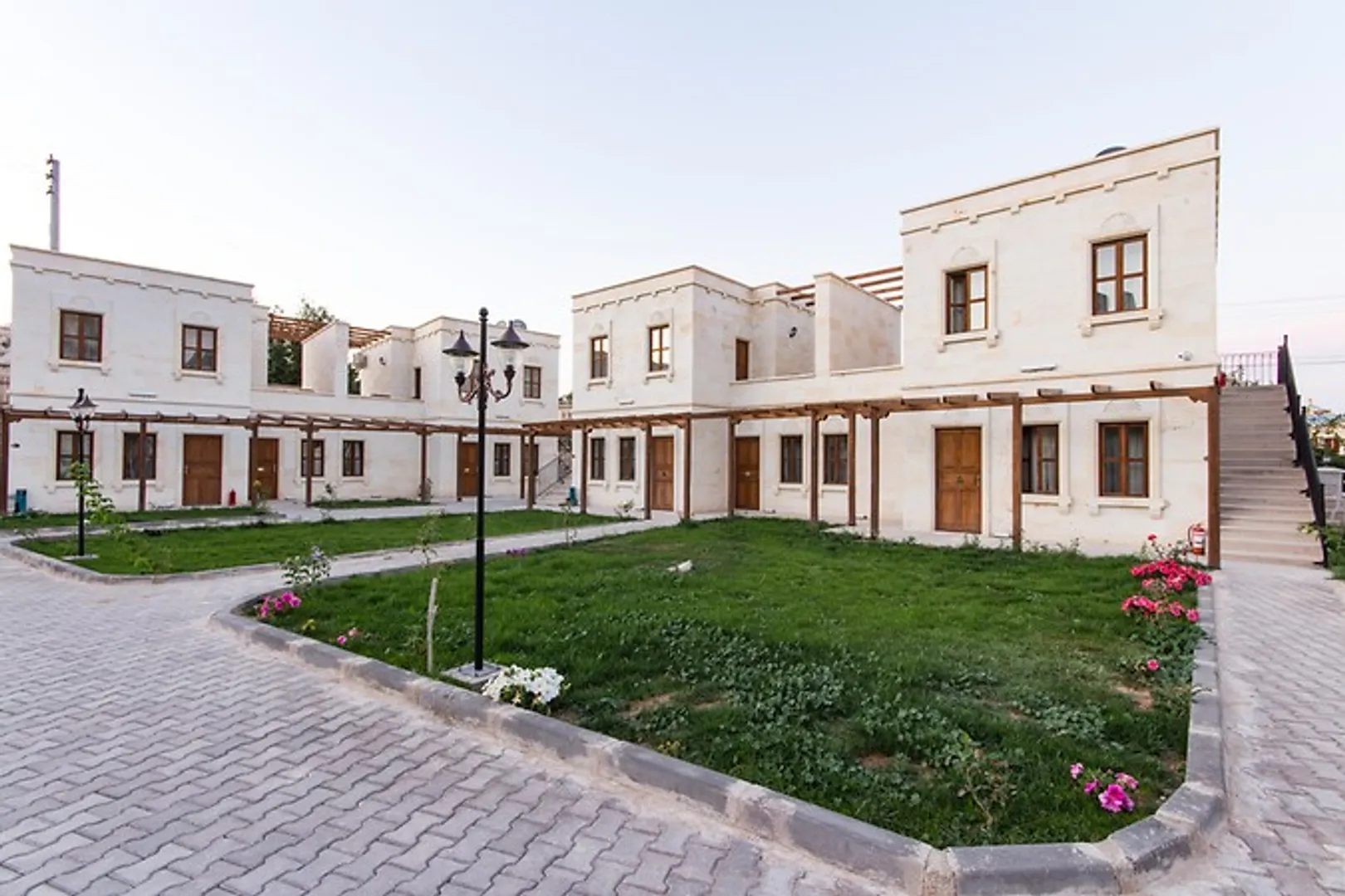 Empire Cave Hotel