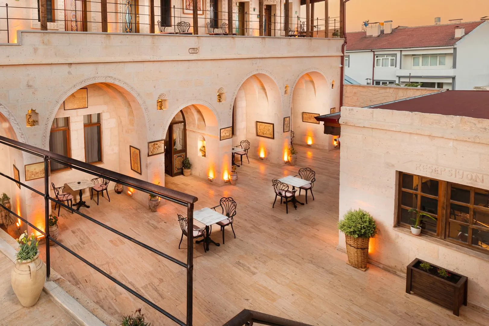Oba Cave Hotel