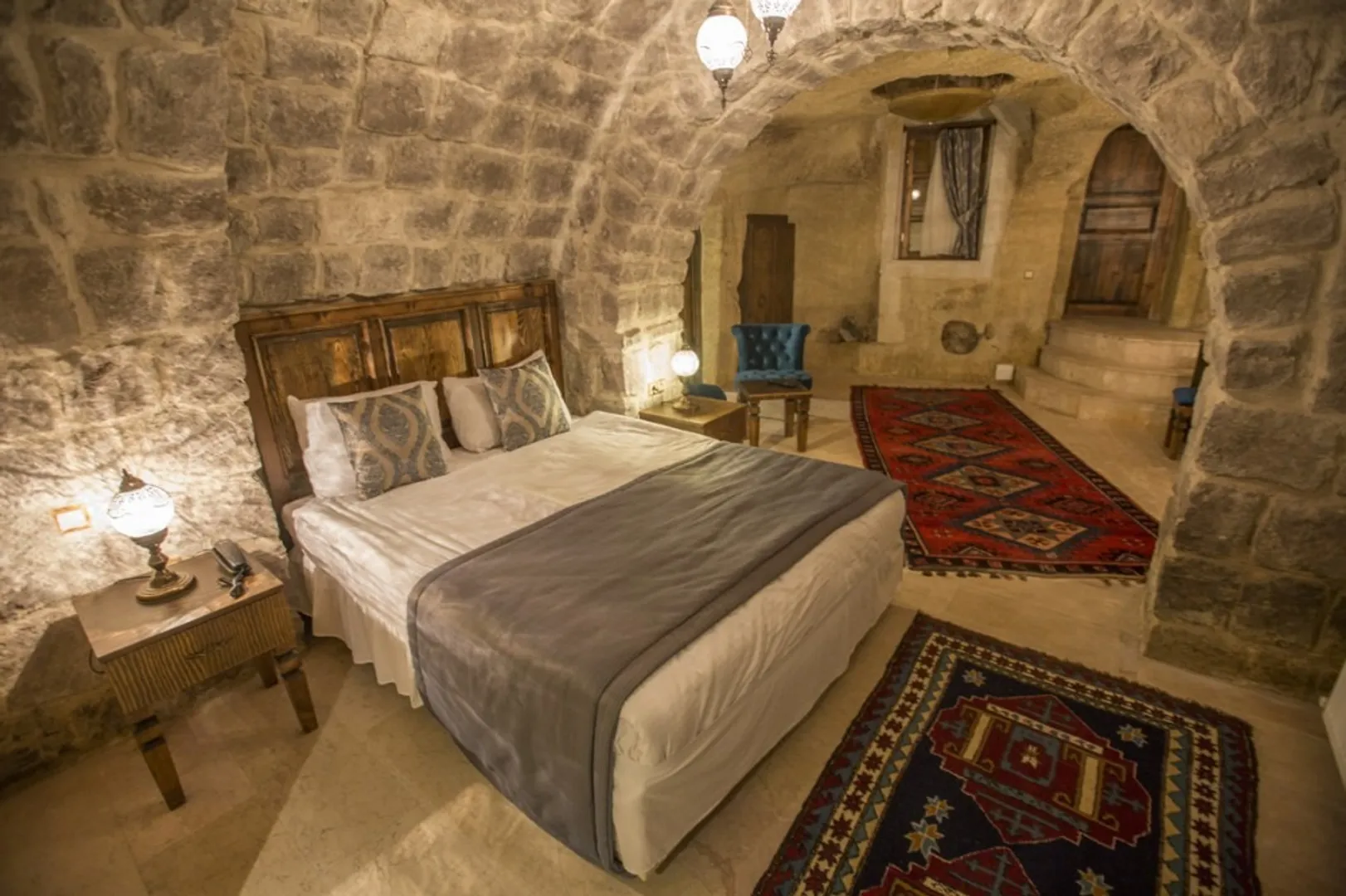 Luna Cave Hotel 