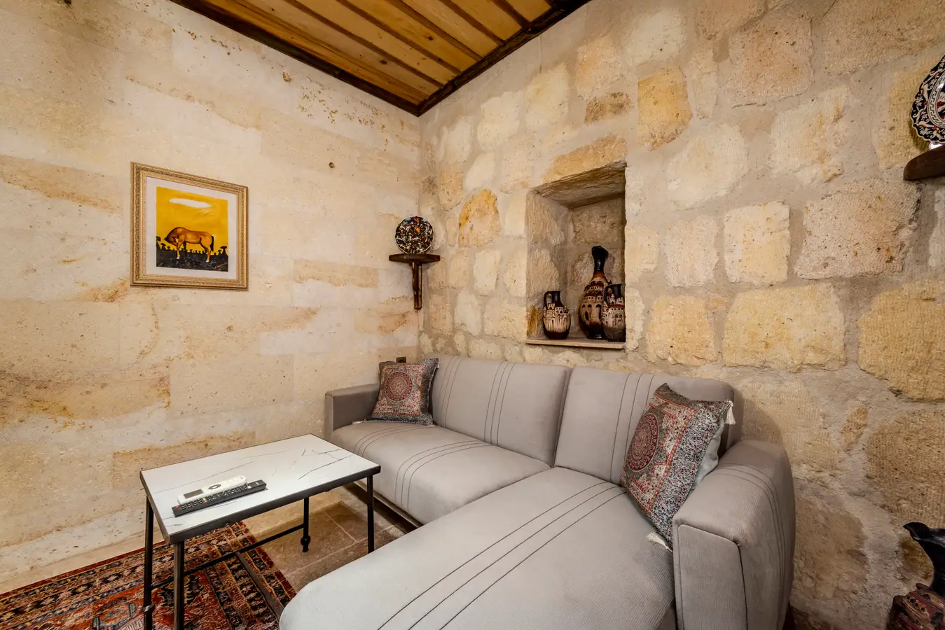 Kapadokya Balayı Paketi 15- Jakuzili Oda