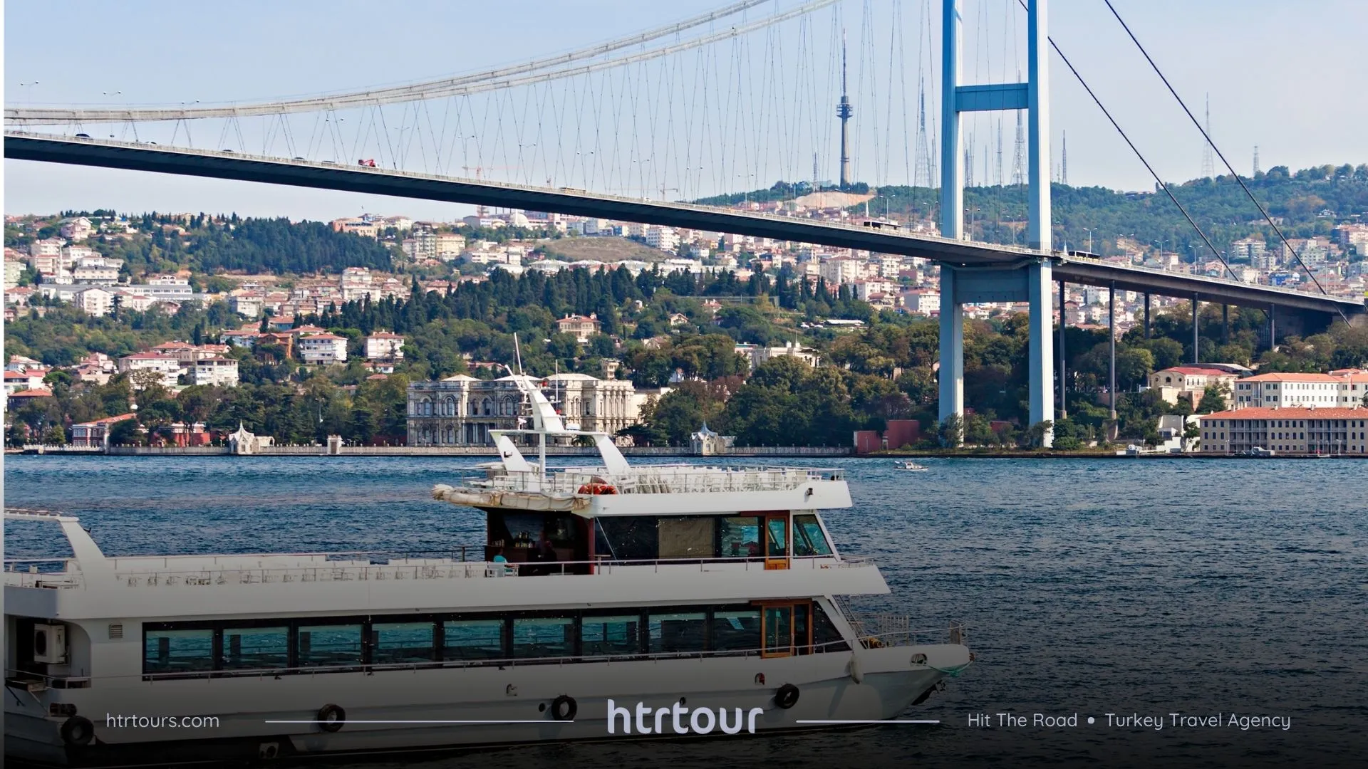 Private Bosphorus Cruise & Spice Bazaar Tour