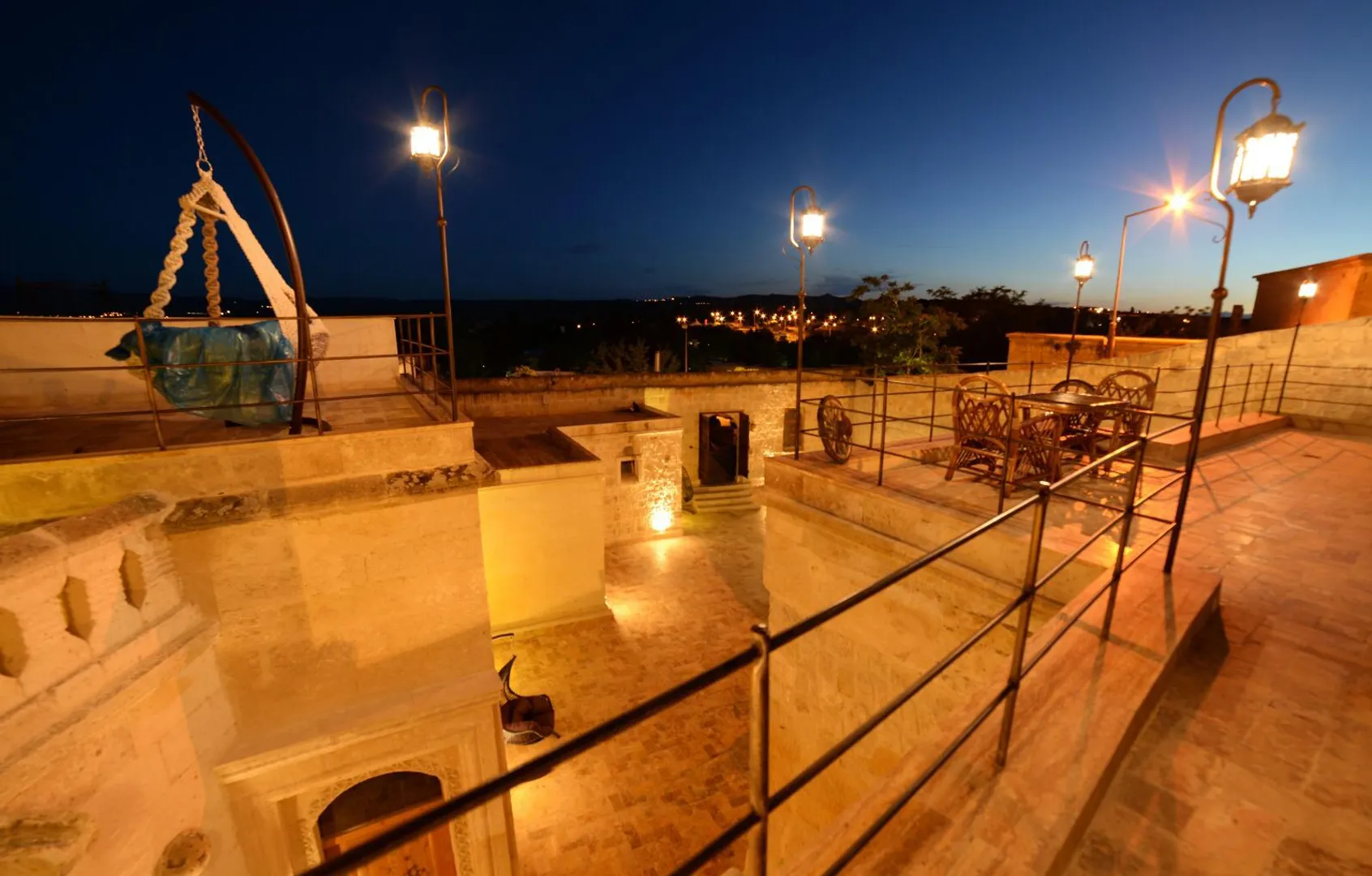 Crassus Cave Hotel