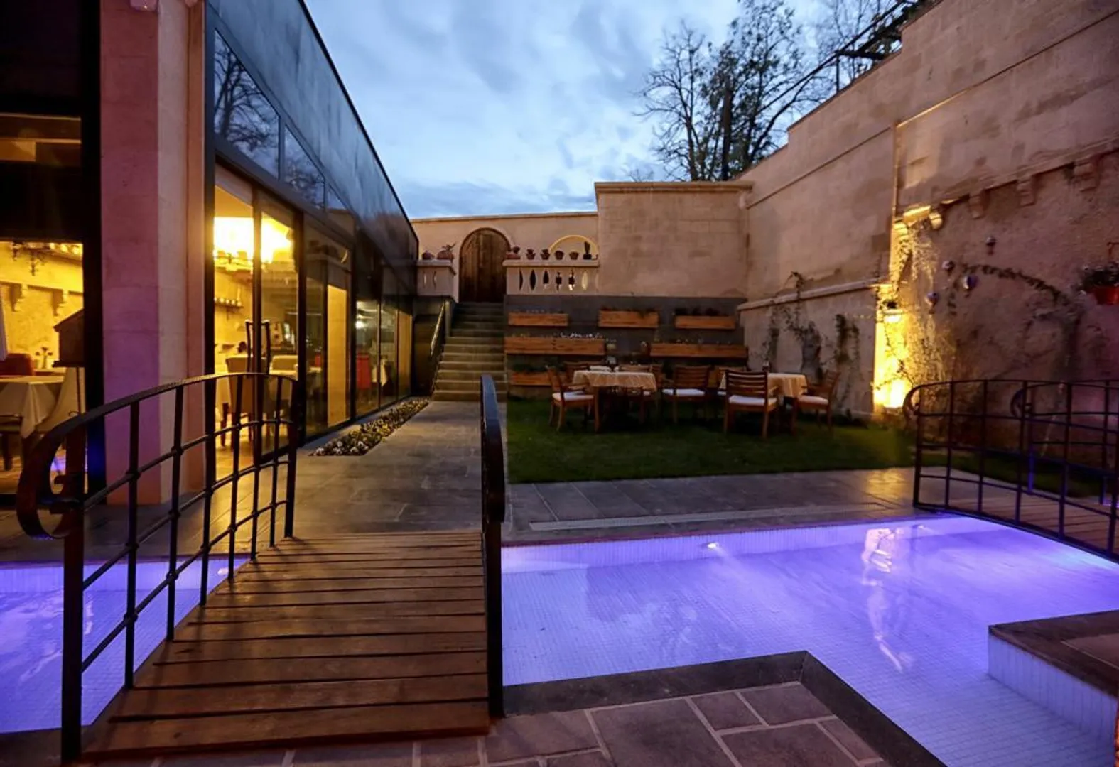 Sunak Cave Hotel 
