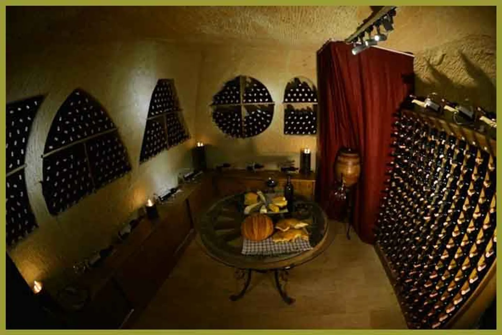 Sunak Cave Hotel 