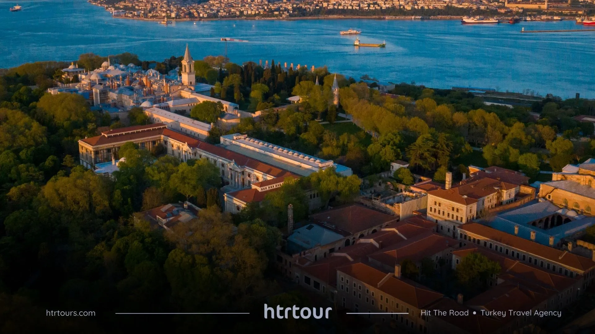 Santa Sofía monumentos de Estambul, historia, arquitectura, mosaicos bizantinos, mezquita, patrimonio, Turquía, cultura, turismo. Santa Sofía monumentos de Estambul, historia, arquitectura, mosaicos bizantinos, mezquita, patrimonio, Turquía, cultura, turismo.