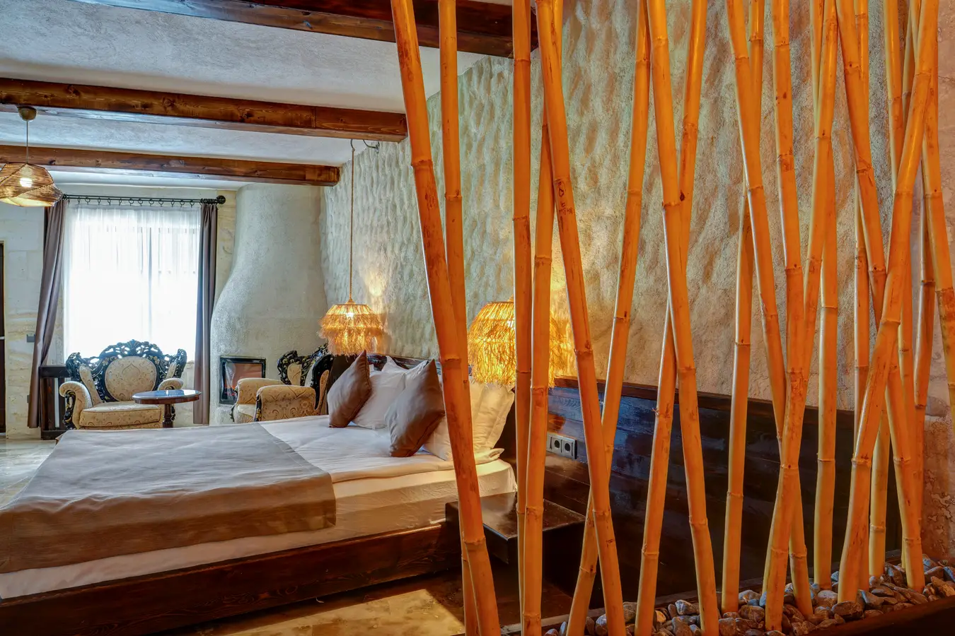 Kapadokya Balayı Paketi 6 - Jakuzili & Şömineli Oda